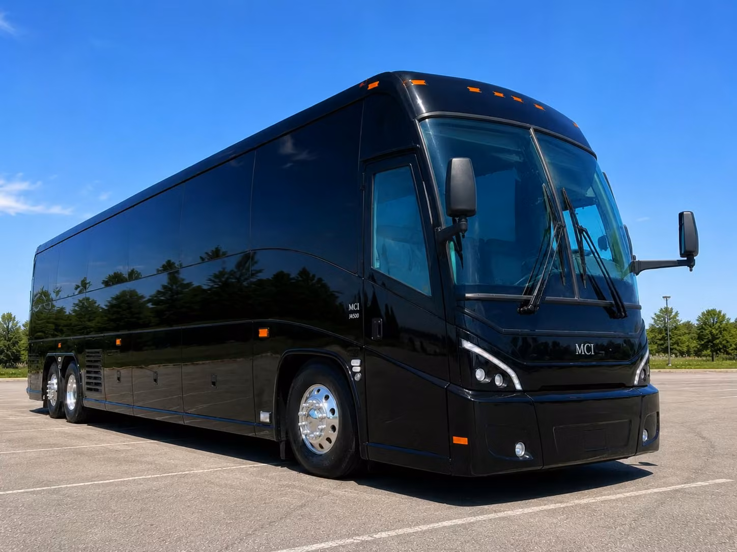 charter buses and minibuses for laredo isd and private school field trips
