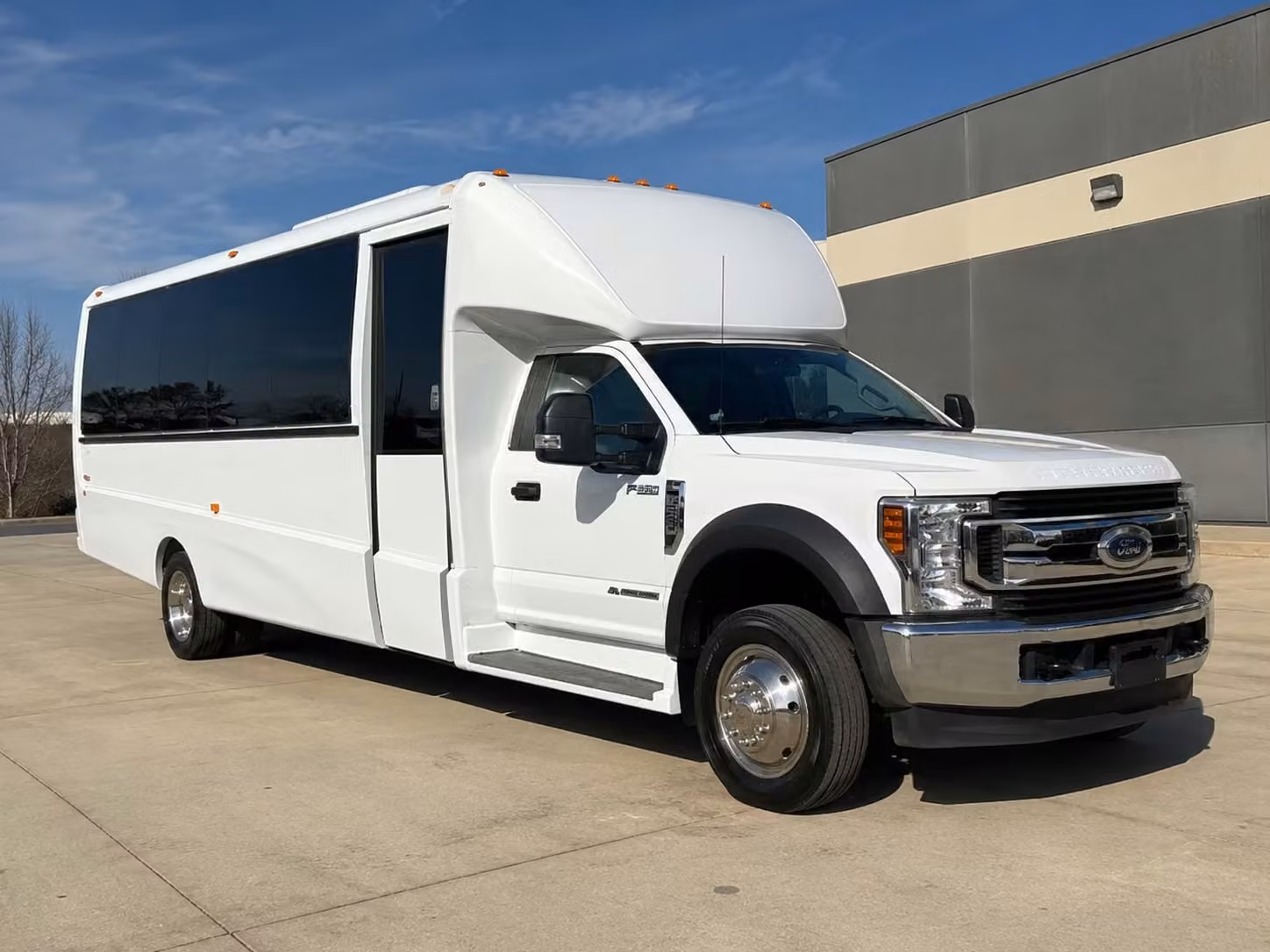 minibuses keep laredo prom groups together without blowing the budget