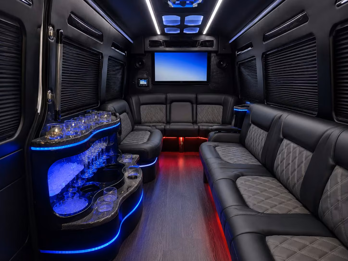 smooth group transfers to and from laredo international airport