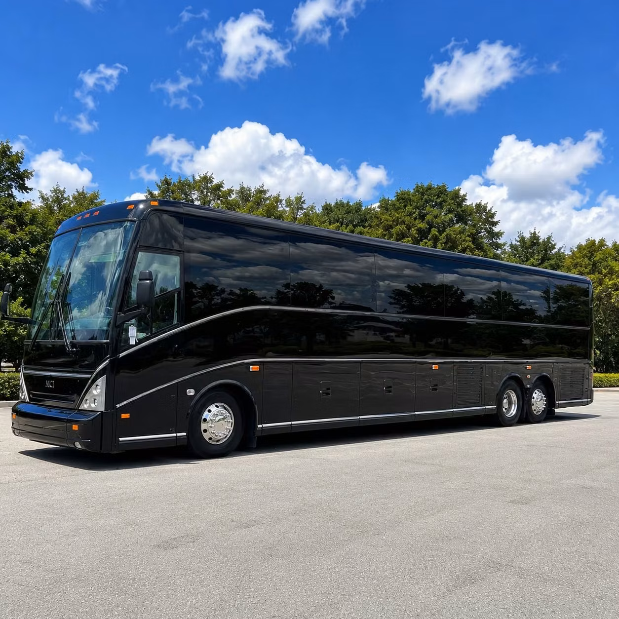 wedding shuttle bus rentals for laredo celebrations