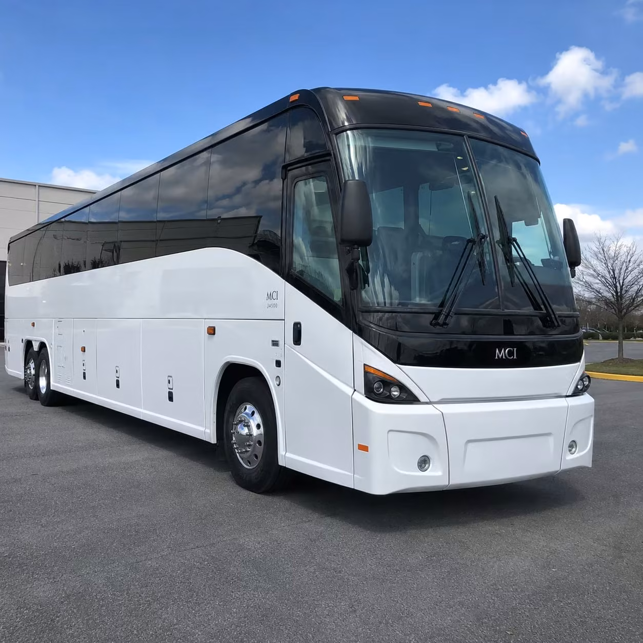 you can count on charterbusrentallaredotx com for dependable employee transportation in laredo texas